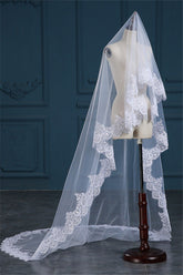 Luxury Tulle Lace Applique Edge 3*1.5M Wedding Veils with Sequined